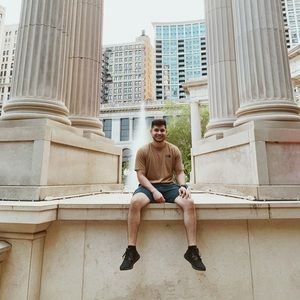 Meet your Posher, Brian